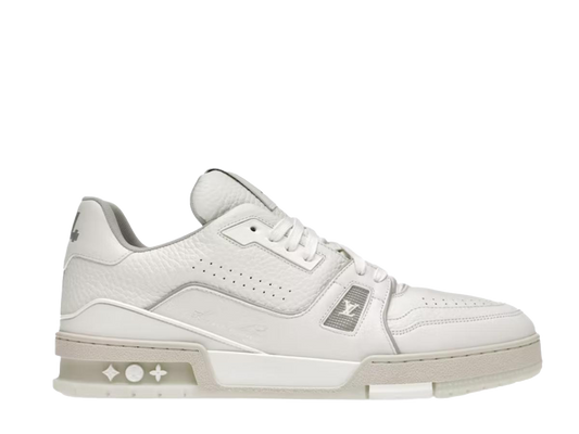 Louis Vuitton Trainer White Signature