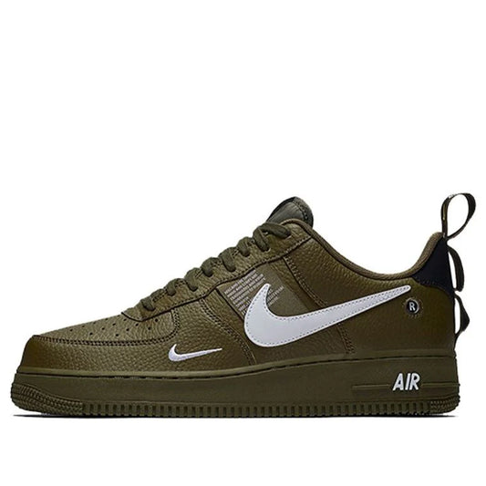 Nike Air Force 1 LV8